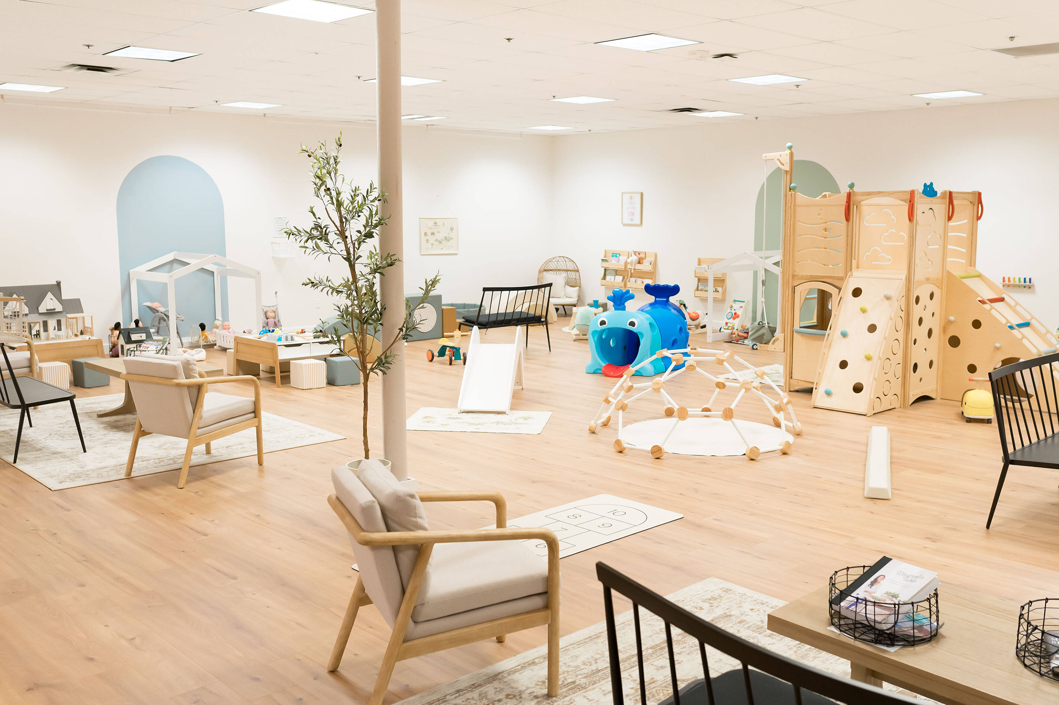 wide area of play room